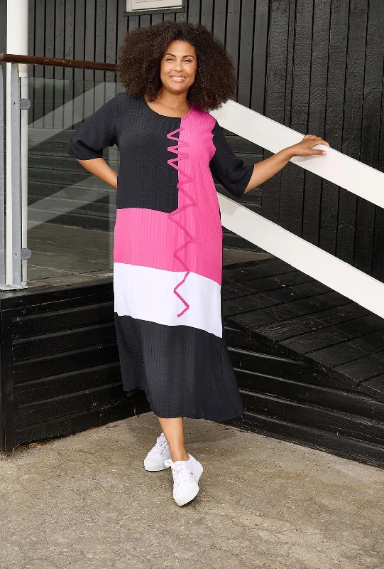 Aprico Curve Filmore Colour Block Maxi Dress, Fuchsia