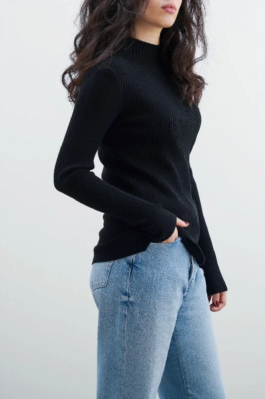 RIBBED HIGH CREW SWEATER